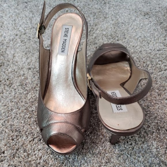EUC Steve Madden Pewter Sling back Heels SZ 6 1/2 - Picture 5 of 6